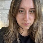 Laureata in lingue e aspirante docente, metto a disposizione il mio aiuto per l’apprendimento dell’inglese